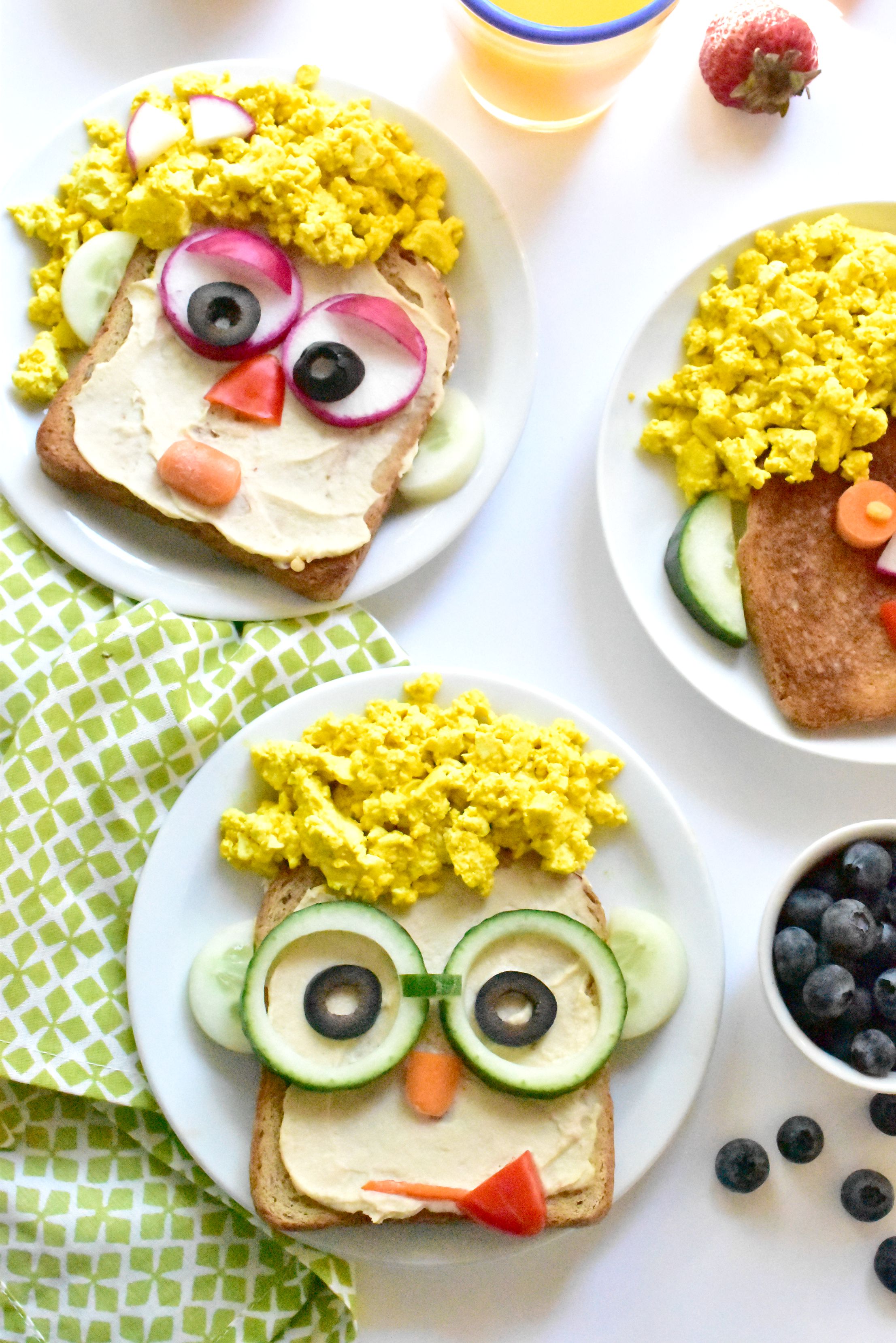 Silly Breakfast Toast Faces - Fork and Beans