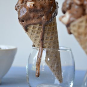 Make your own Vegan Rocky Road Ice Cream in the comfort of your own home in the most simple way!