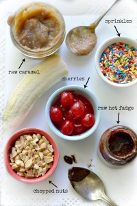 Raw Vegan Banana Splits - Fork & Beans