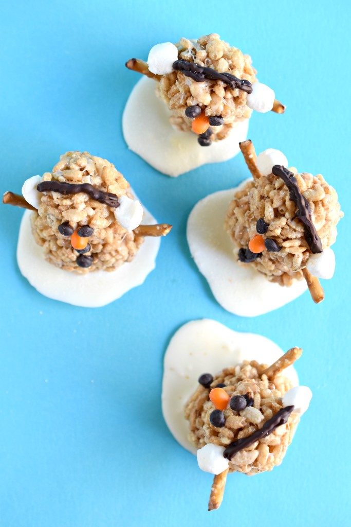 Melting Snowmen Treats made with gluten free brown rice cereal and vegan marshmallows.